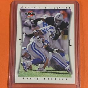 Barry Sanders #8 1997 Score Football Trading Card